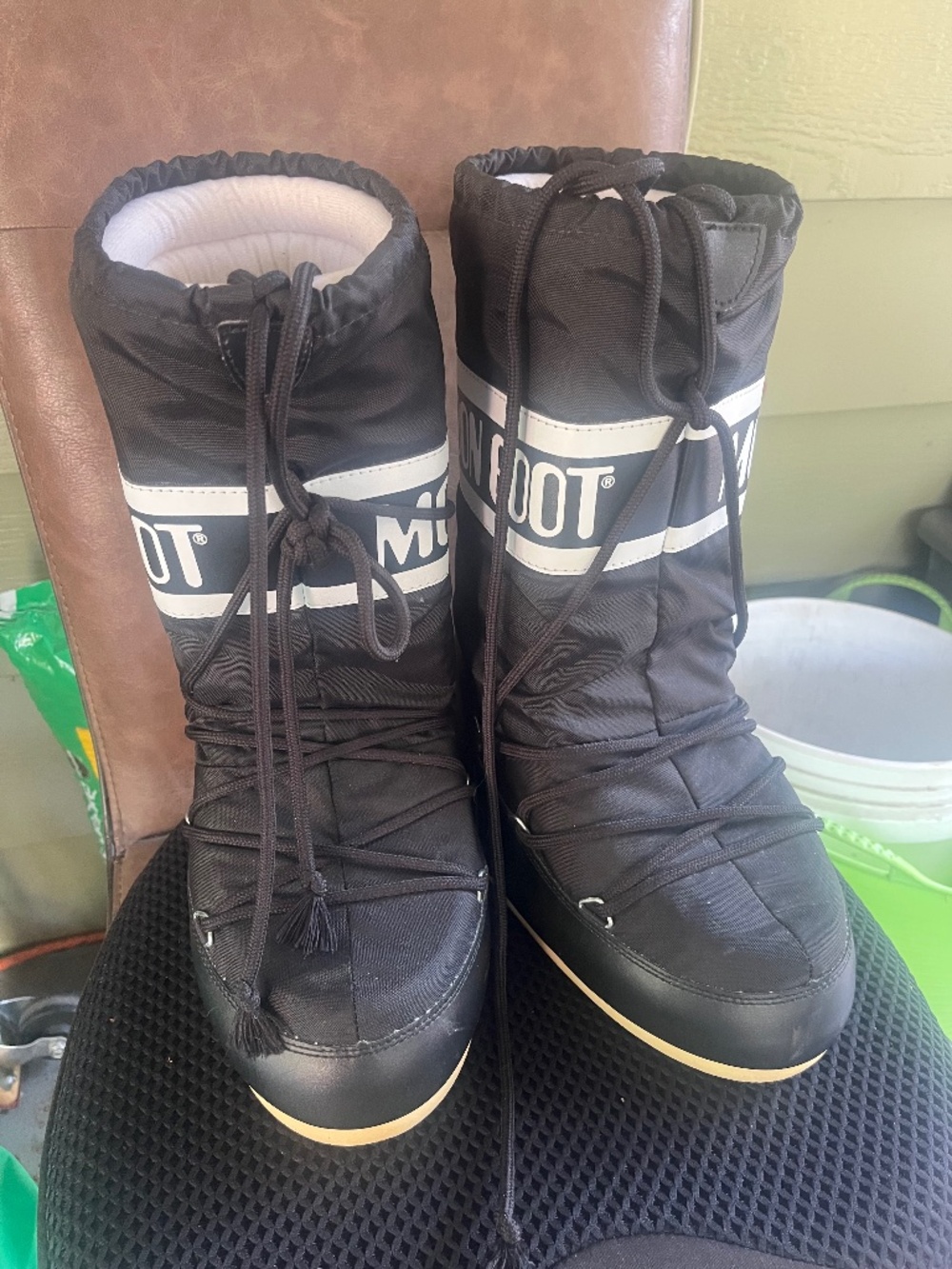 Moonboots